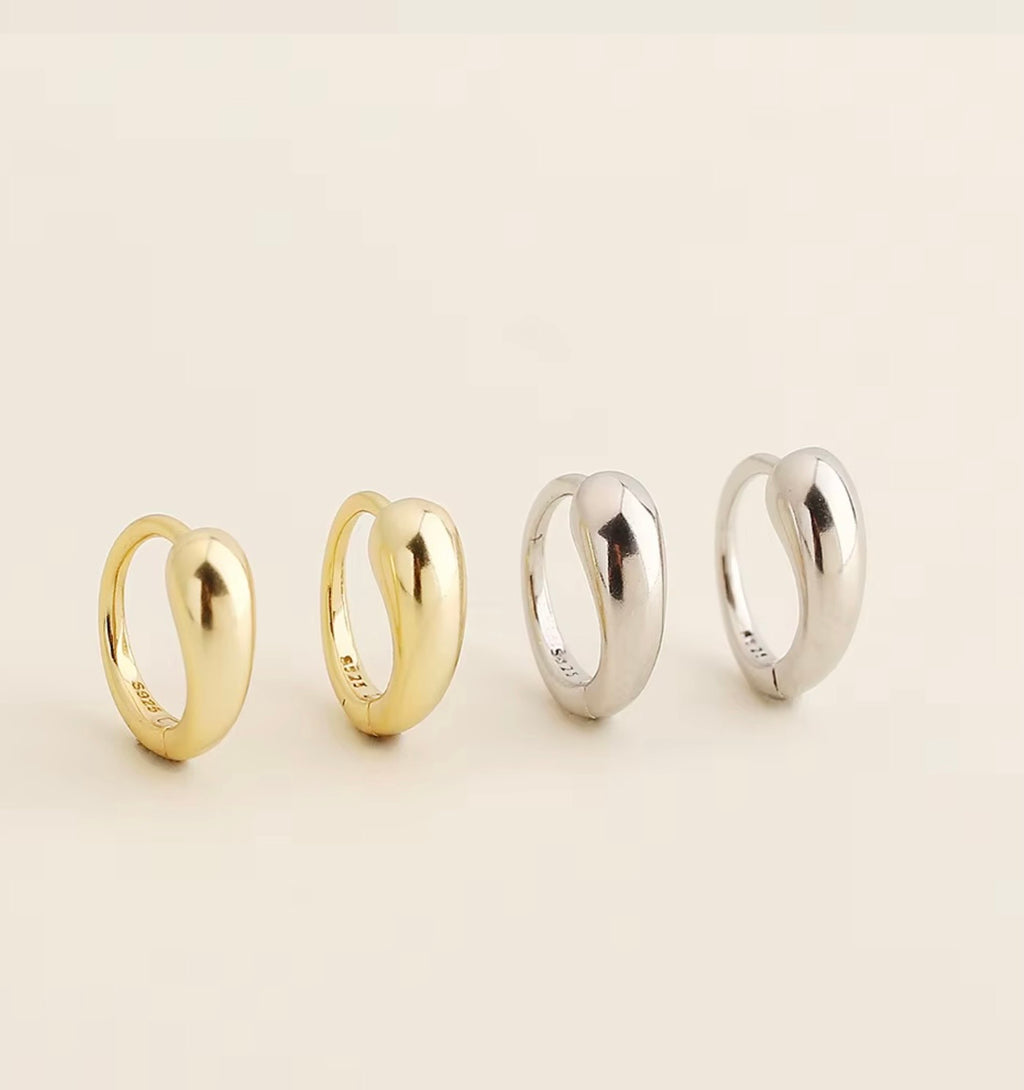 Minimalist Gold Hoops - 925 Silver