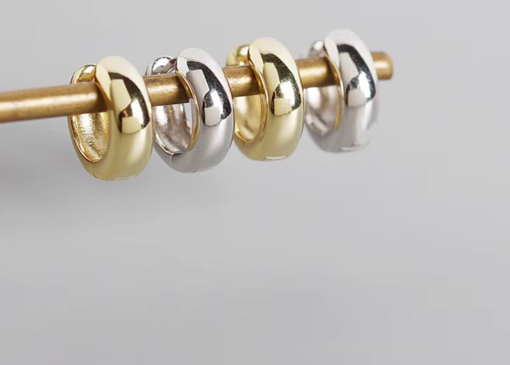 Minimalist Silver Hoops - 8mm Everyday Earrings