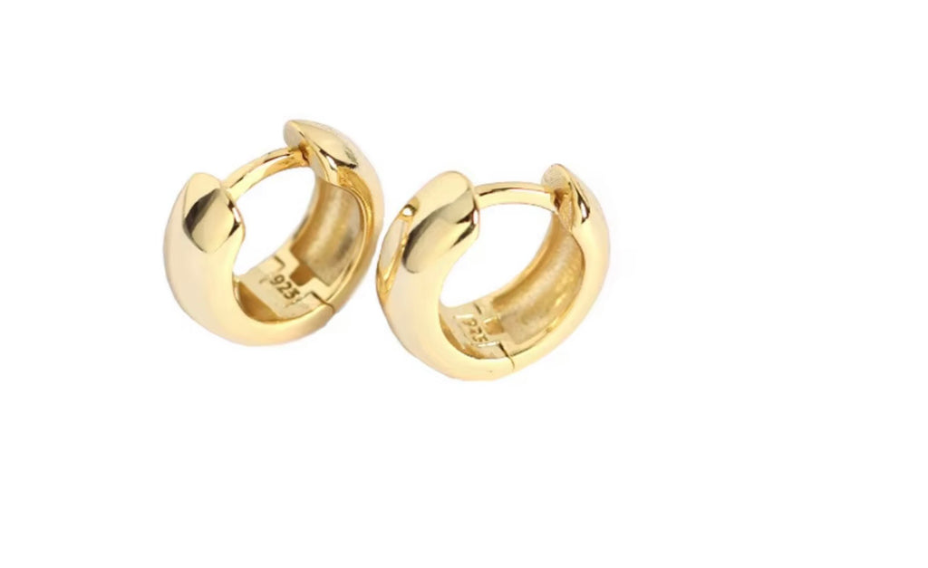 Minimalist Silver Hoops - 8mm Everyday Earrings