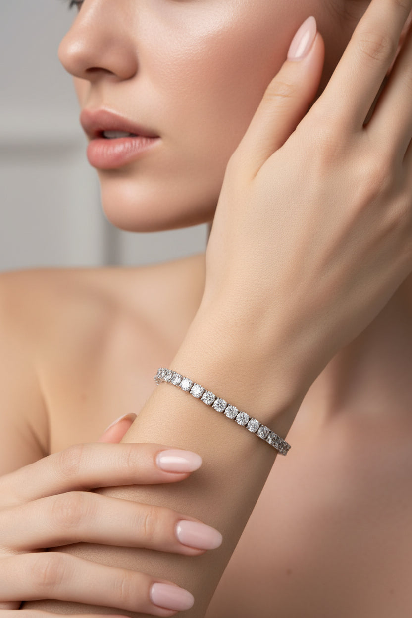 MOissanite  bracelets on a hand 6mm diameter stone 